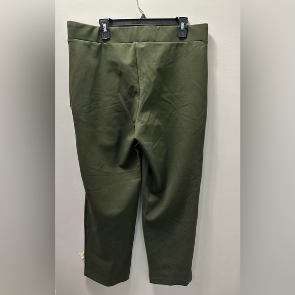 LOFT Ponte Straight Pants 🌟 - Picture 3 of 8